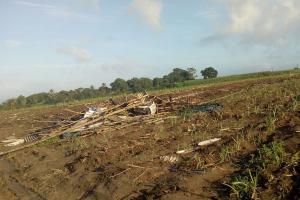 Acampamento do MST é atacado por milícia no Pernambuco Acampamento do MST é atacado por milícia no Pernambuco
